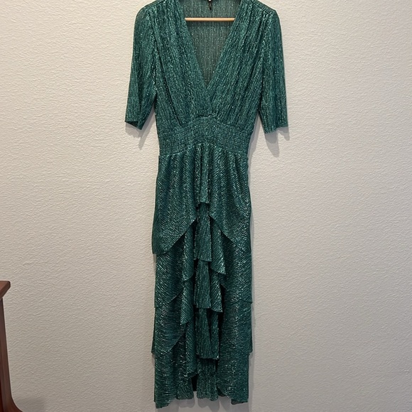 homecoming emerald green dresses ZAPAKA Women Glitter Dark Green Homecoming Dress with Detachable Ruffles Tight V Neck Sequins Short Prom Dress, Dark Green / US22W main image 1